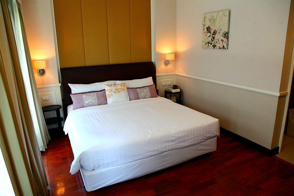 Aurum The River Place Bangkok Esterno foto